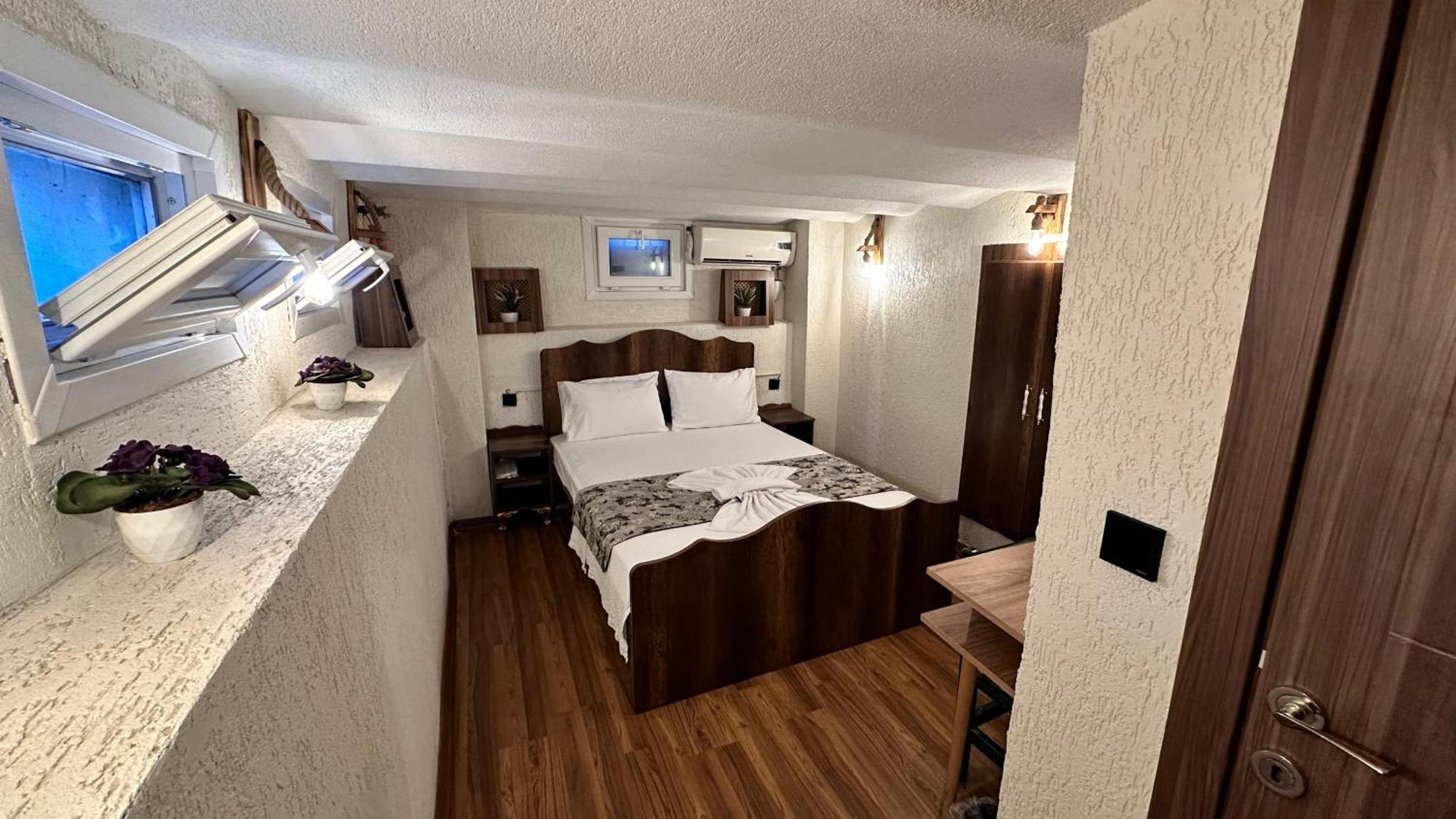 Hotel La Vien Old 3*