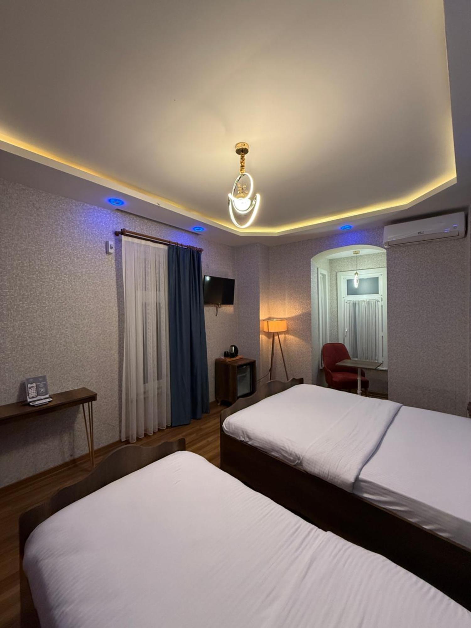 Hotel La Vien Old 3*